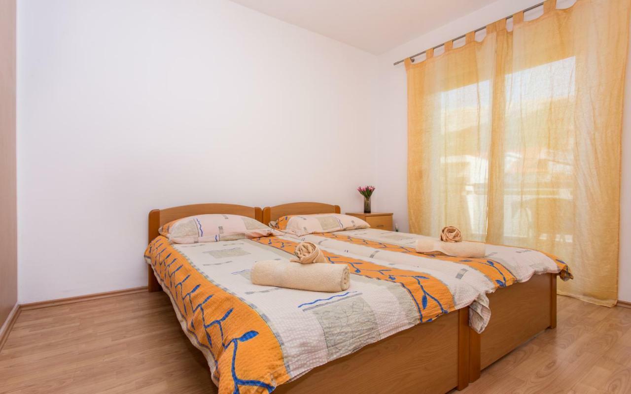 Apartments Kraljic I Baska  Bagian luar foto